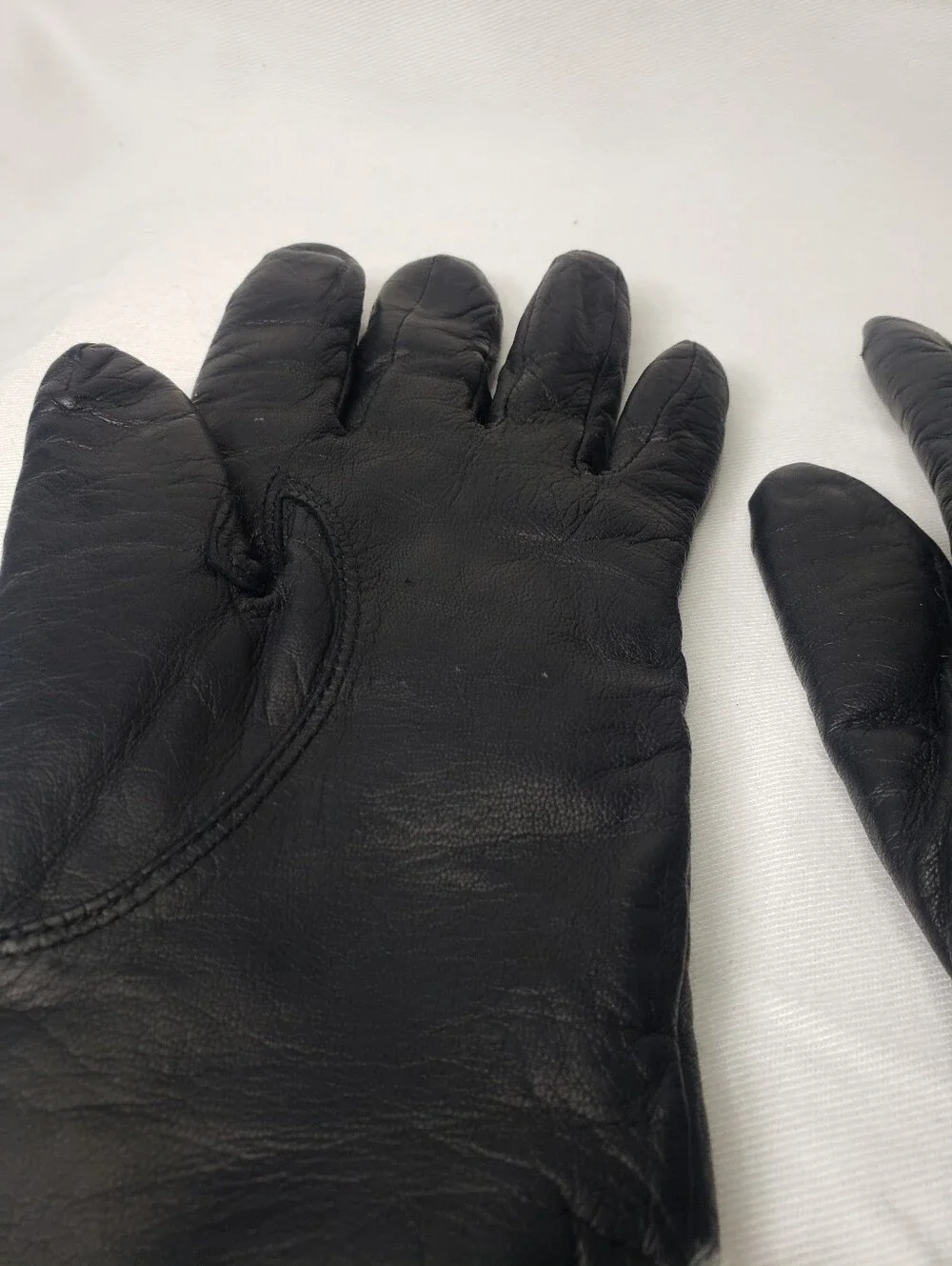Fownes Black Genuine Leather Gloves Womens Size 6.5 White Fur Lined Cuff Trim